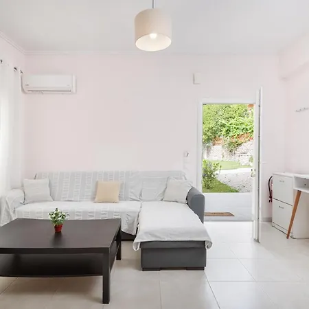 Lazaros Apartments Gouvia Exterior photo