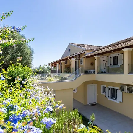 Lazaros Apartments Gouvia Exterior photo
