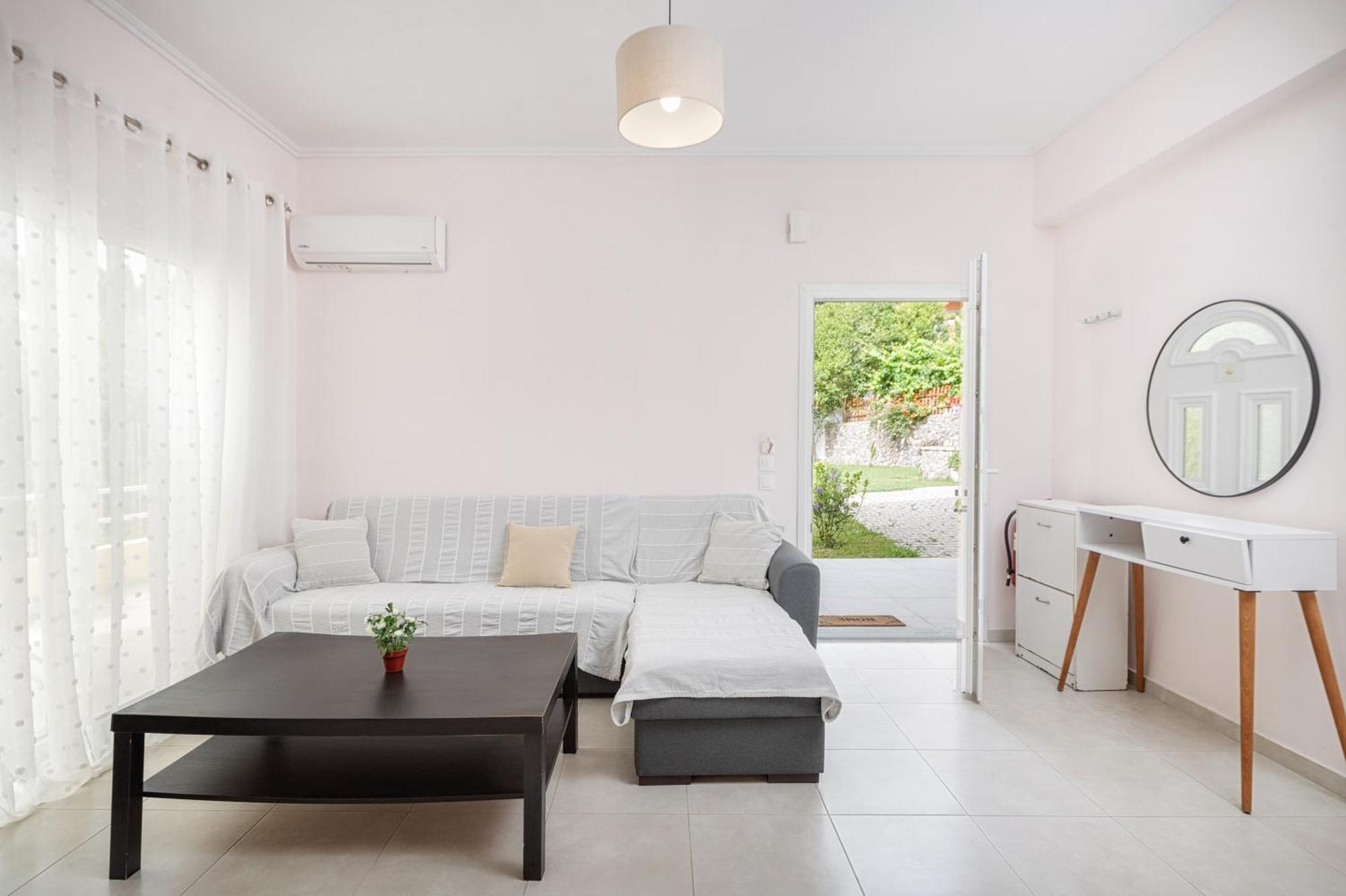 Lazaros Apartment Gouvia